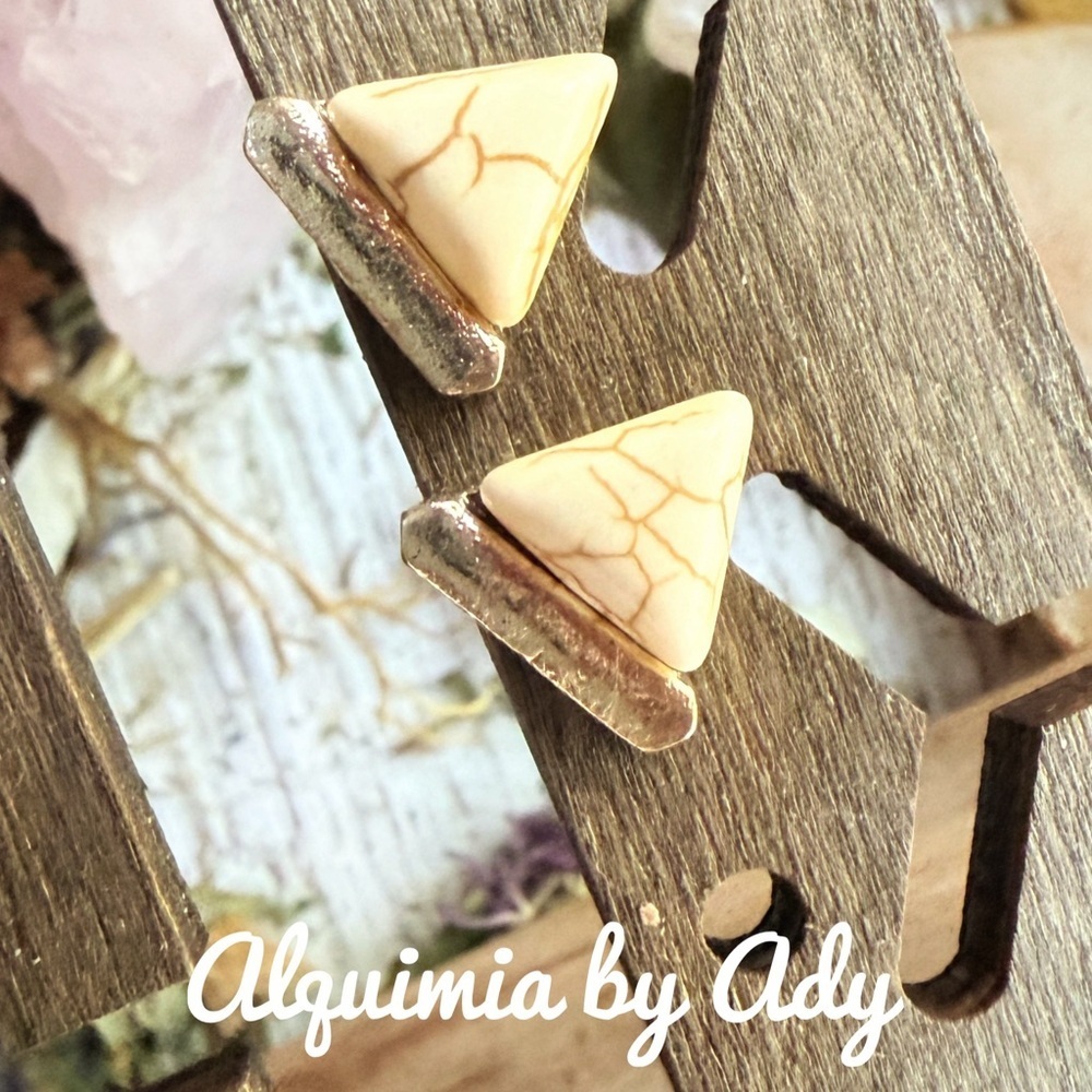 TRIANGLES + Cream turquoise stud Gemstone Earrings